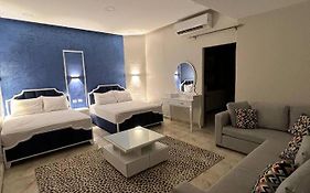 Lucky Hostel