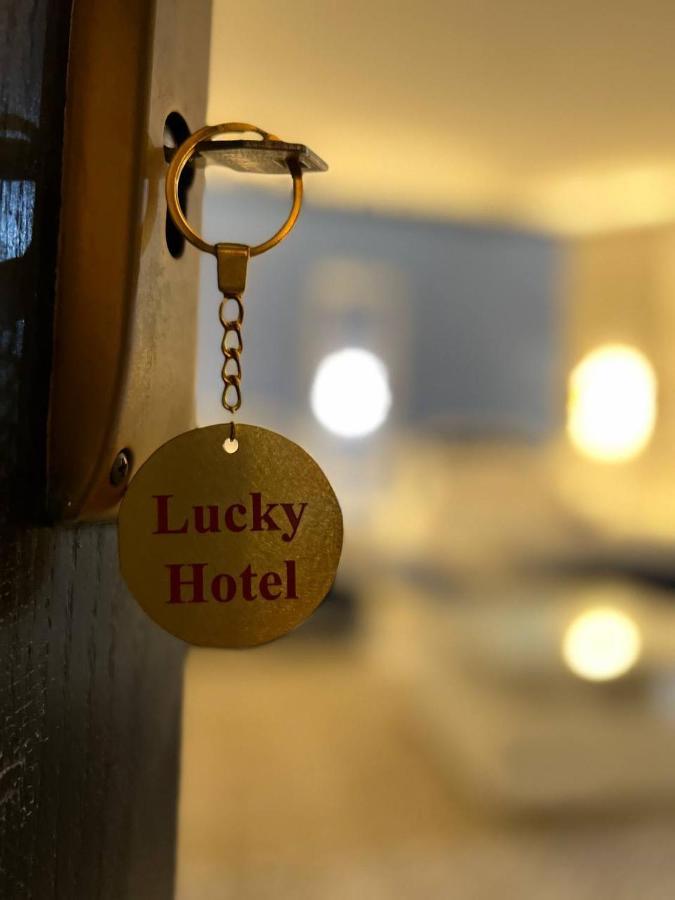 Lucky Hostel Cairo Exterior photo